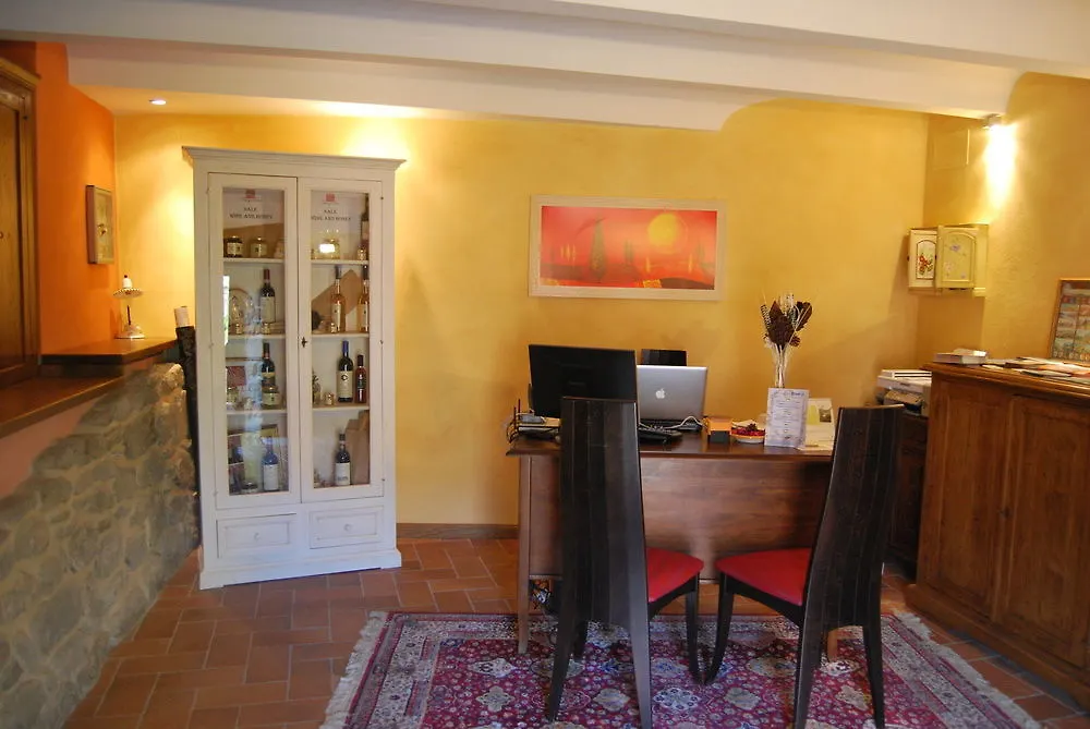 Borgo Dei Corsi Holiday House Реджиолло 0*,  Италия
