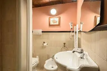 Borgo Dei Corsi Holiday House Реджиолло