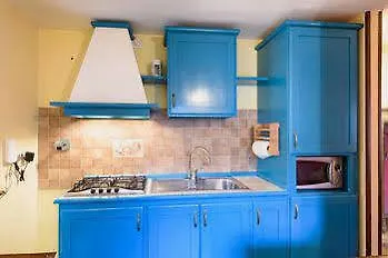Borgo Dei Corsi Holiday House Реджиолло Италия