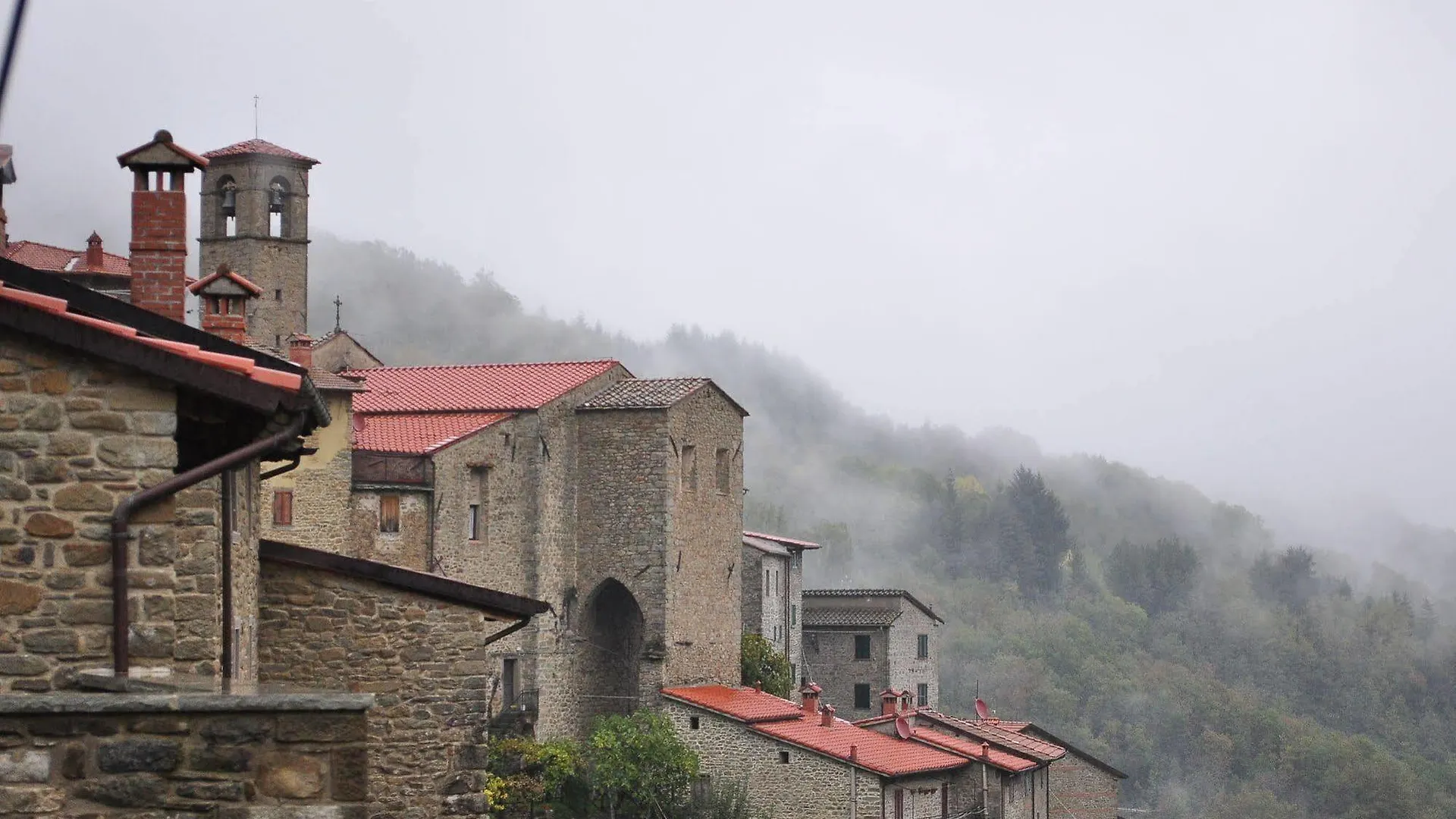 Borgo Dei Corsi Holiday House Реджиолло Отель
