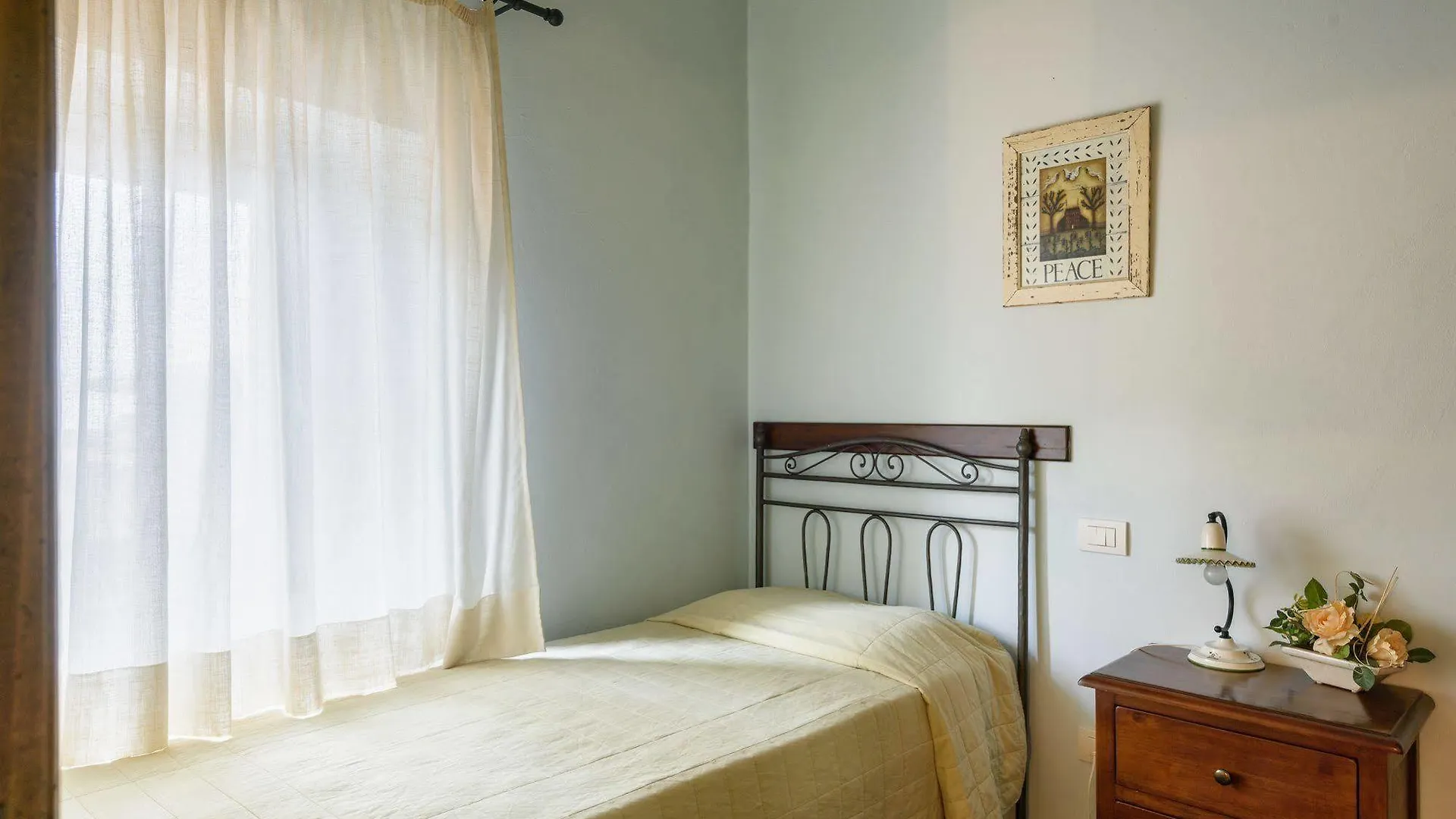 Borgo Dei Corsi Holiday House Реджиолло Отель
